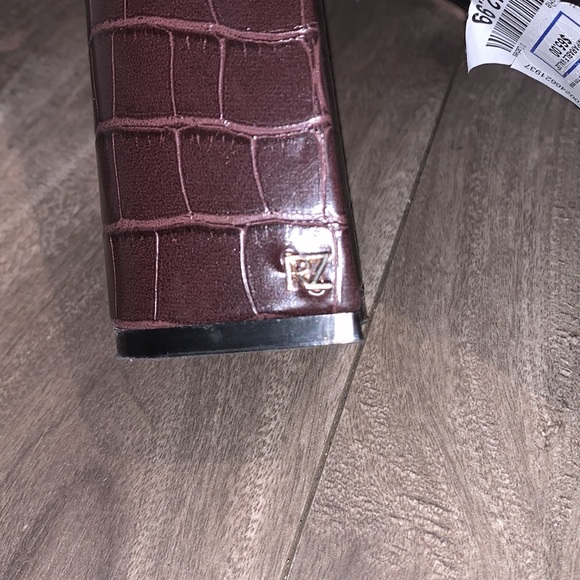 Rachel Zoey faux croc brown ankle boots - Picture 3 of 3